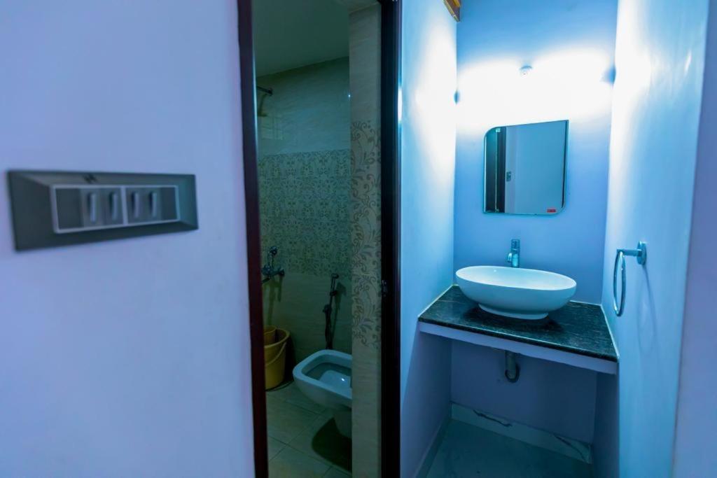 Апартаменты Dreamland Retreat With Swimming Pool Kottakuppam Экстерьер фото