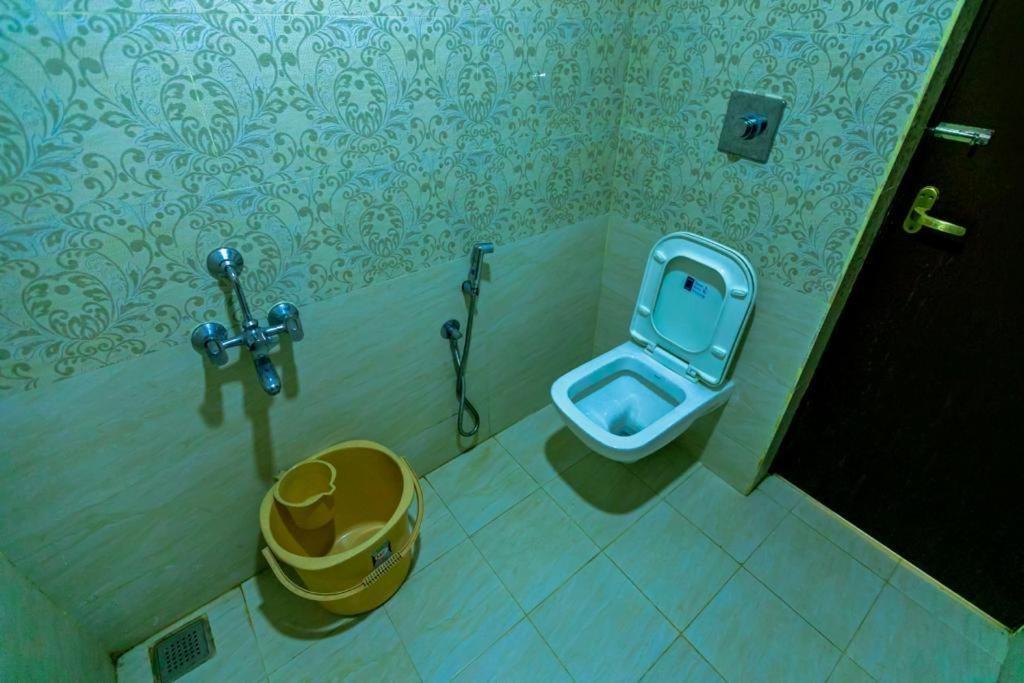 Апартаменты Dreamland Retreat With Swimming Pool Kottakuppam Экстерьер фото
